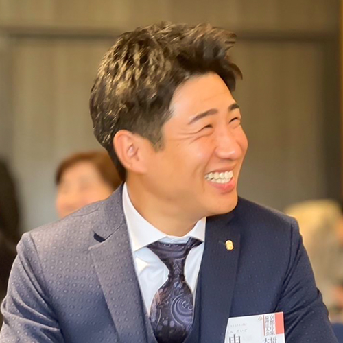 代表挨拶 代表取締役　申 大悟